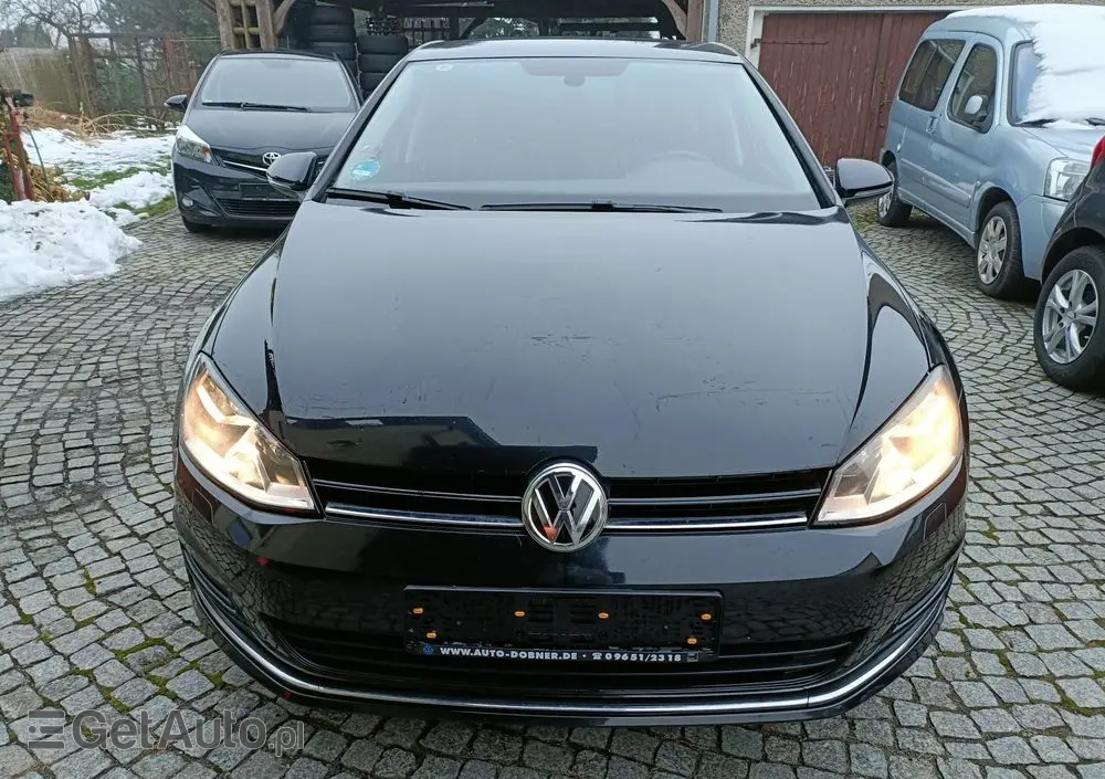 VOLKSWAGEN Golf 1.4 TSI BlueMotion Technology Lounge