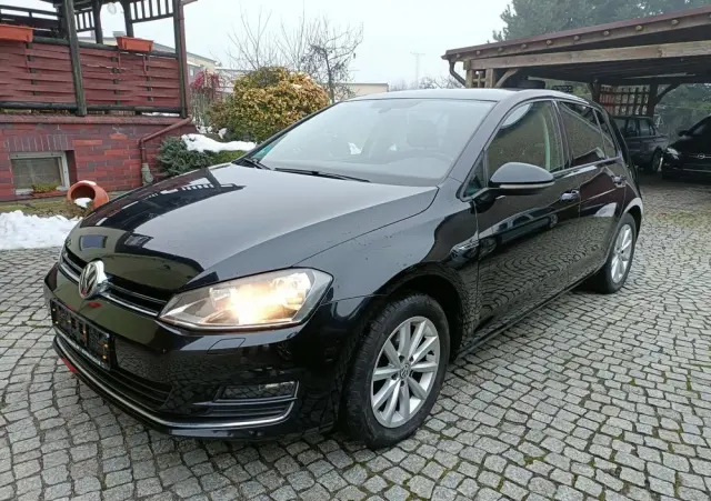 VOLKSWAGEN Golf 1.4 TSI BlueMotion Technology Lounge