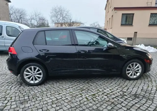 VOLKSWAGEN Golf 1.4 TSI BlueMotion Technology Lounge