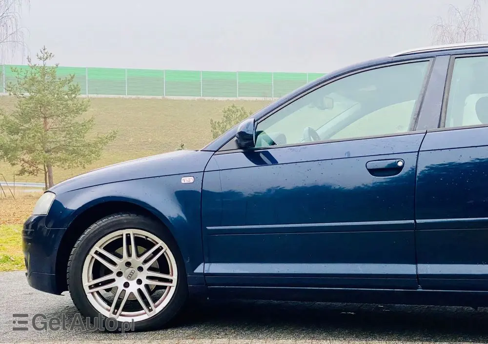 AUDI A3 Sportback 2.0 FSI Ambiente