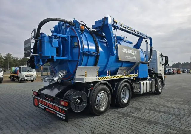 VOLVO 2009 JOSKIN WUKO do zbierania odpadów płynnych 