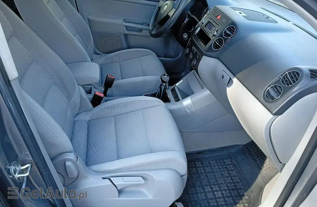 VOLKSWAGEN Golf Plus 