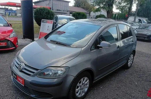 VOLKSWAGEN Golf Plus 