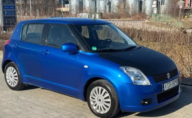 SUZUKI Swift 