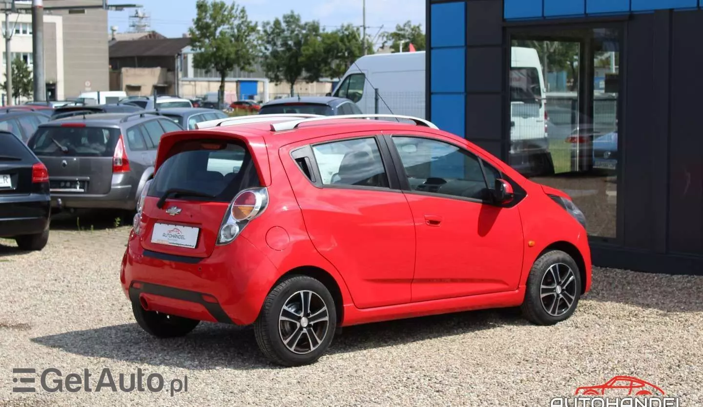 CHEVROLET Spark 