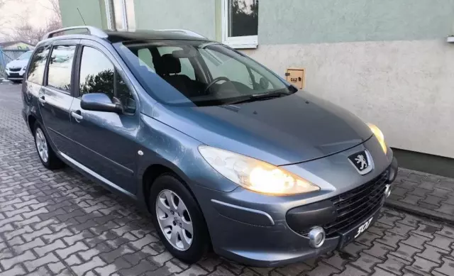 PEUGEOT 307 