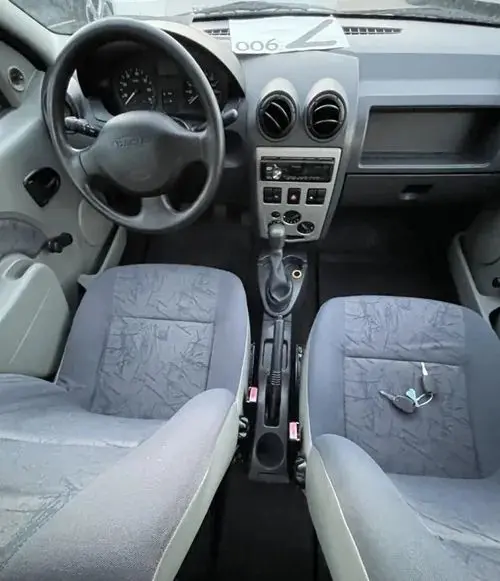 DACIA Logan 