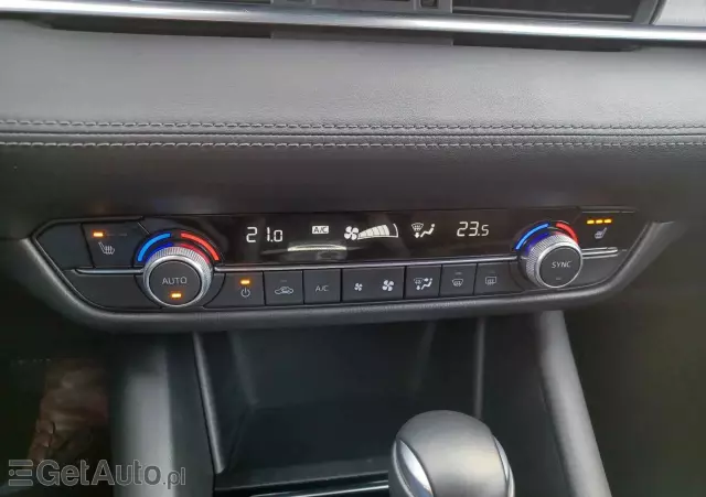 MAZDA 6 2.0 Center-Line