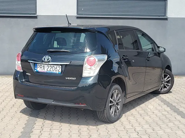 TOYOTA Verso Prestige