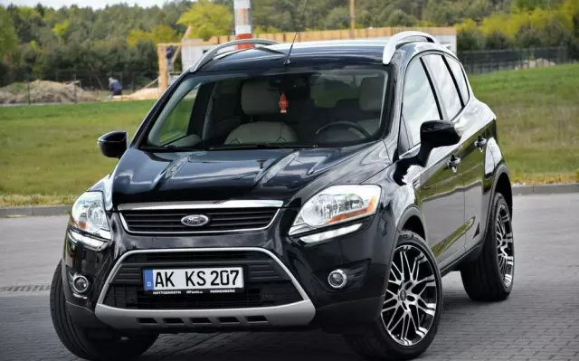 FORD Kuga 