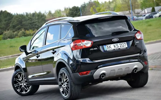 FORD Kuga 