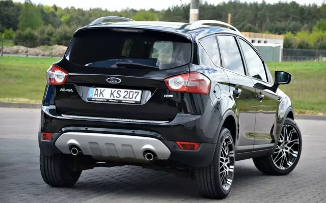 FORD Kuga 