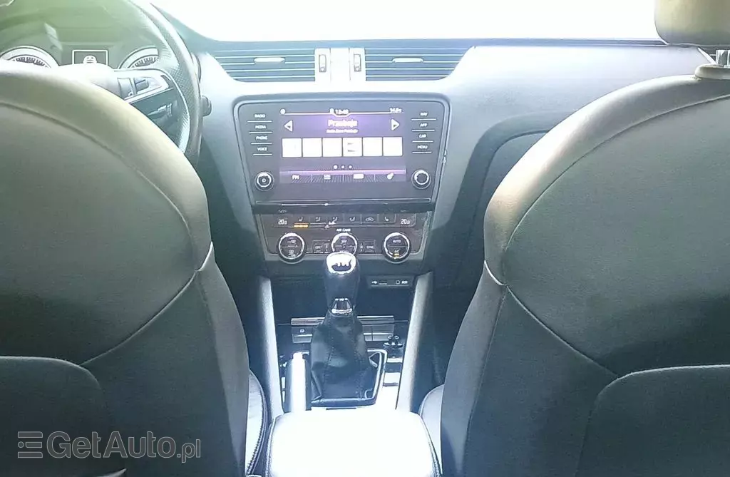 SKODA Octavia 