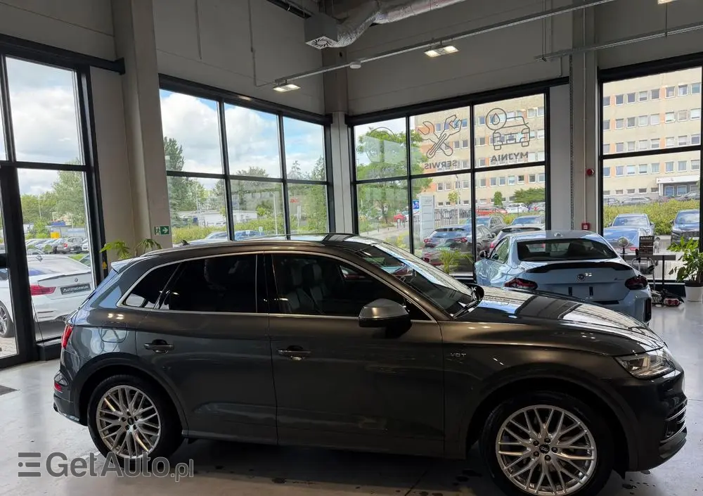 AUDI SQ5 