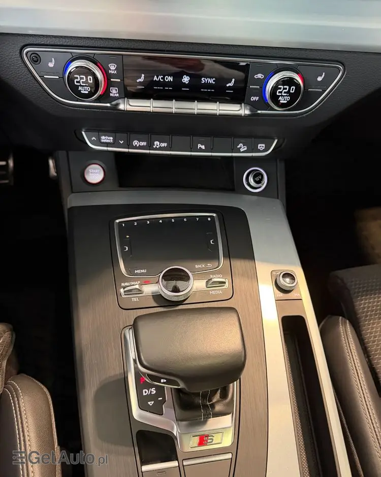 AUDI SQ5 