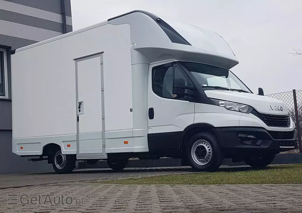 IVECO DAILY KONTENER NISKOPODŁOGOWY 4,43x2,23x2,42 SKLEP BAR FOODTRUCK KAMPER KLIMA 