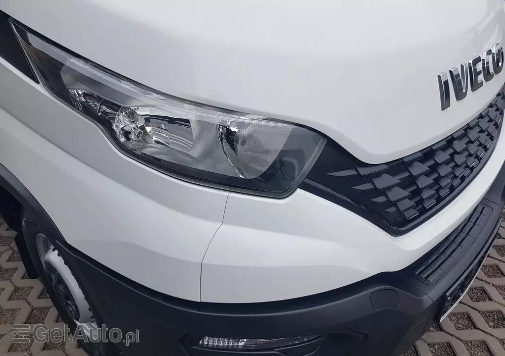 IVECO DAILY KONTENER NISKOPODŁOGOWY 4,43x2,23x2,42 SKLEP BAR FOODTRUCK KAMPER KLIMA 