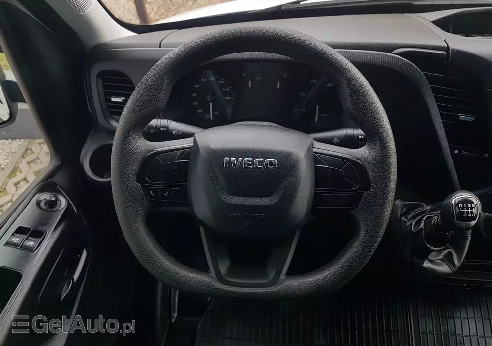 IVECO DAILY KONTENER NISKOPODŁOGOWY 4,43x2,23x2,42 SKLEP BAR FOODTRUCK KAMPER KLIMA 