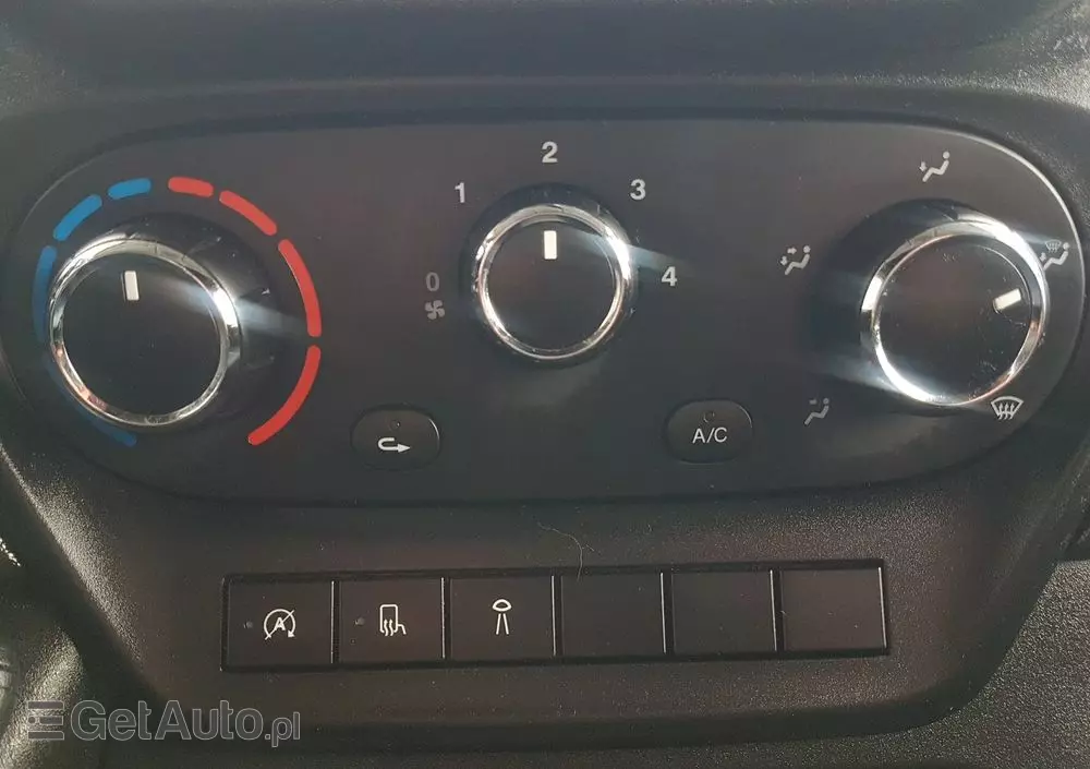 IVECO DAILY KONTENER NISKOPODŁOGOWY 4,43x2,23x2,42 SKLEP BAR FOODTRUCK KAMPER KLIMA 