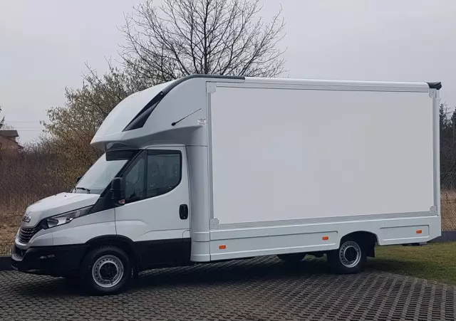 IVECO DAILY KONTENER NISKOPODŁOGOWY 4,43x2,23x2,42 SKLEP BAR FOODTRUCK KAMPER KLIMA 