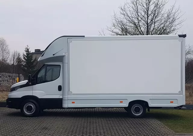 IVECO DAILY KONTENER NISKOPODŁOGOWY 4,43x2,23x2,42 SKLEP BAR FOODTRUCK KAMPER KLIMA 