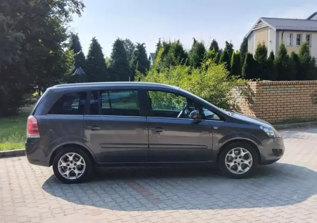 OPEL Zafira 1.7 CDTI 111