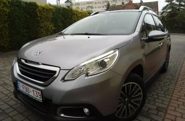 PEUGEOT 2008 