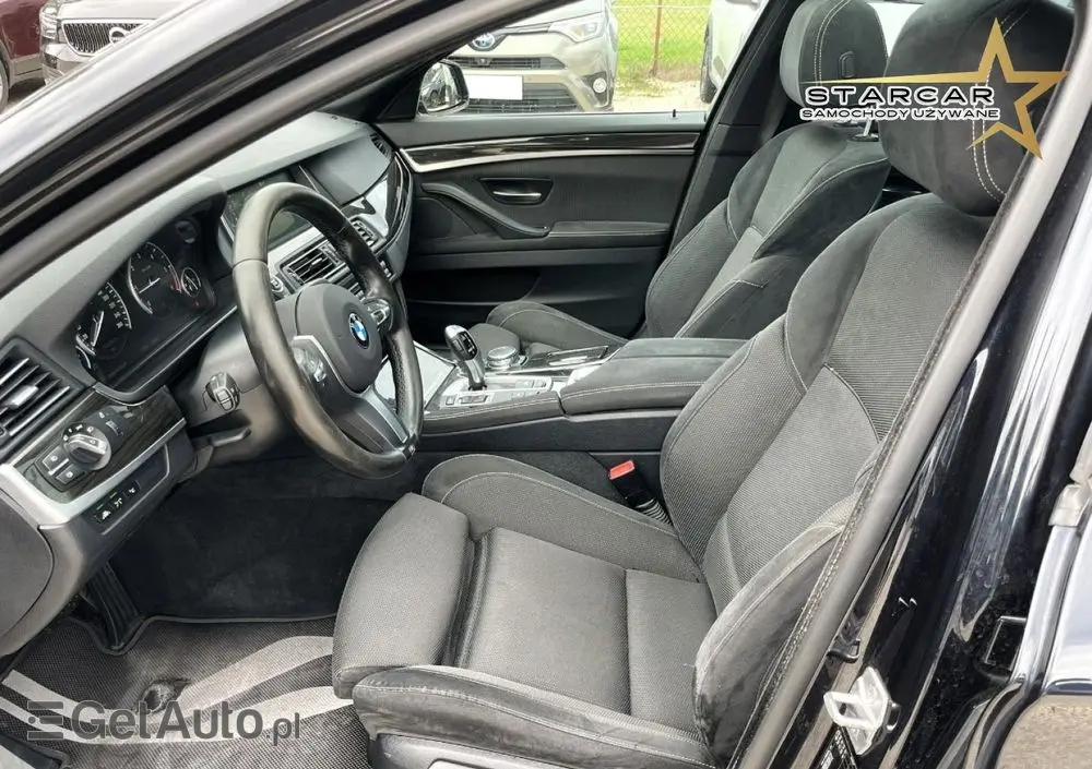 BMW Seria 5 525d xDrive Touring Sport-Aut