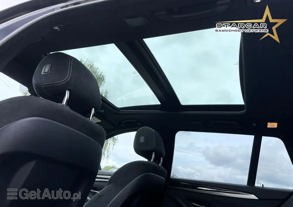 BMW Seria 5 525d xDrive Touring Sport-Aut