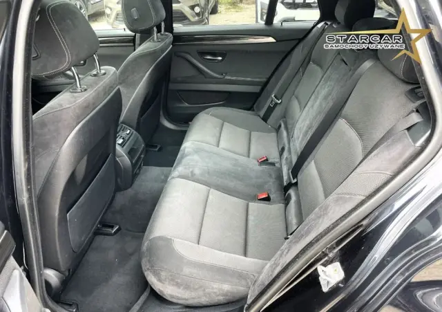 BMW Seria 5 525d xDrive Touring Sport-Aut