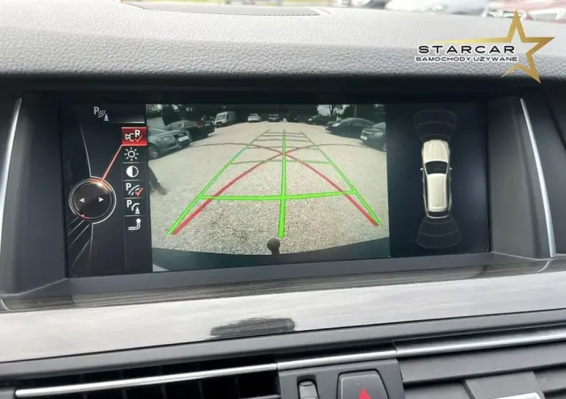 BMW Seria 5 525d xDrive Touring Sport-Aut