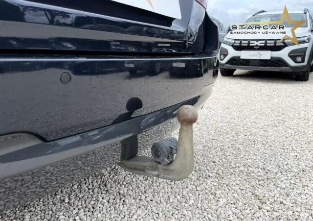 BMW Seria 5 525d xDrive Touring Sport-Aut