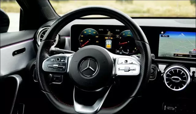 MERCEDES-BENZ Klasa A 