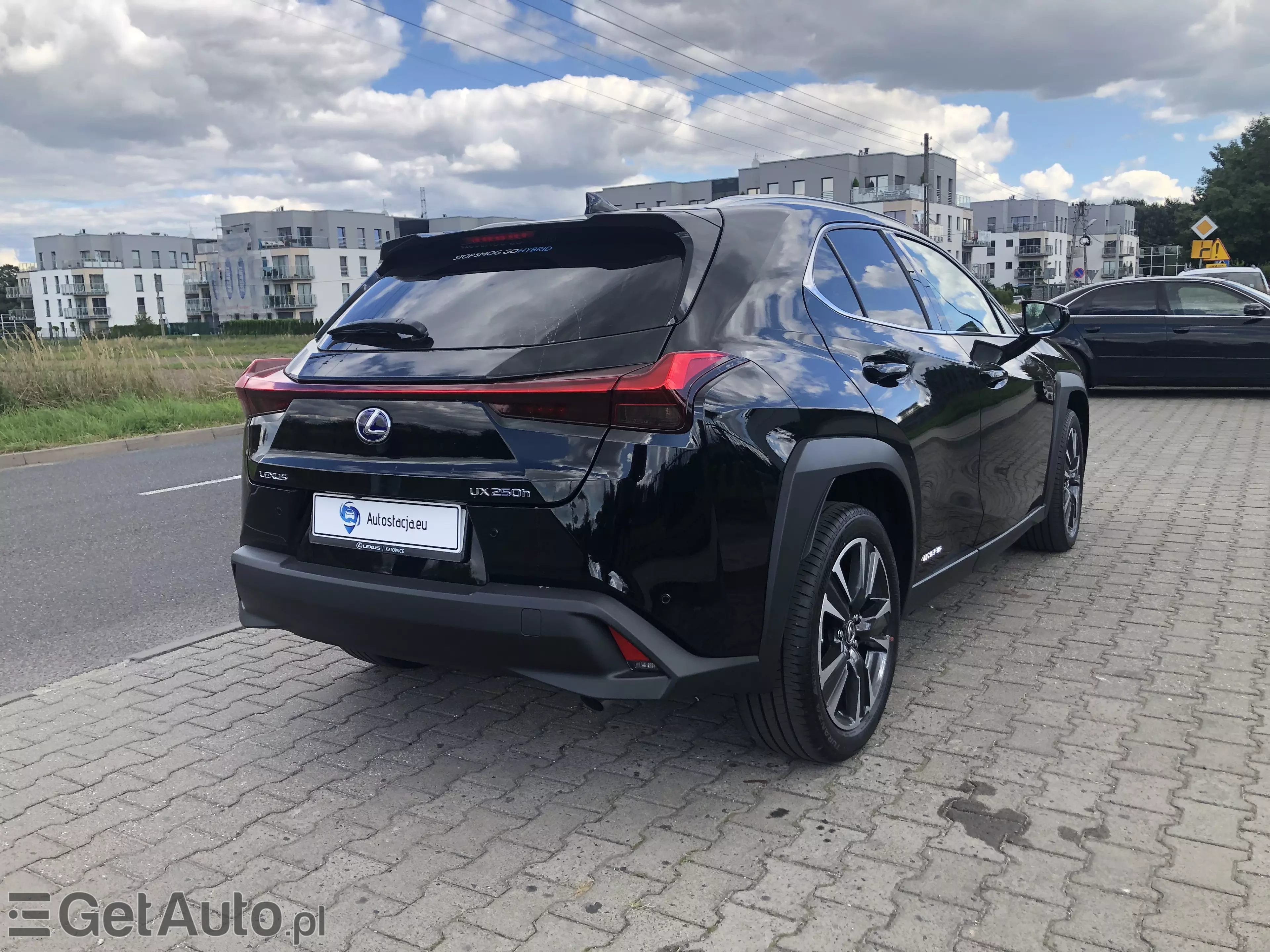 LEXUS UX 