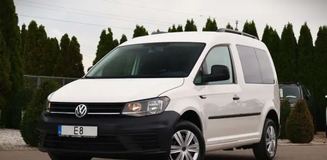 VOLKSWAGEN Caddy 