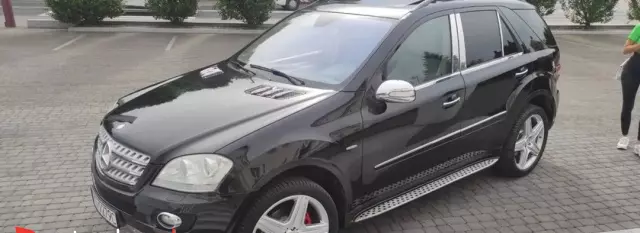 MERCEDES-BENZ Klasa M 