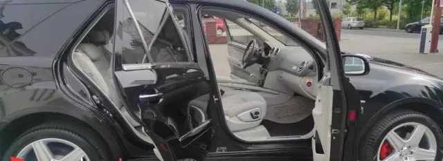 MERCEDES-BENZ Klasa M 