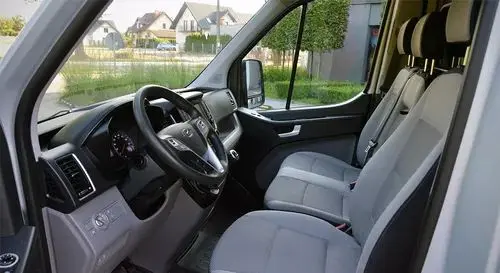 HYUNDAI H 350 