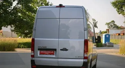 HYUNDAI H 350 