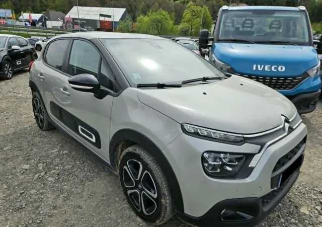 CITROËN C3 BlueHDi 100 S&S SHINE PACK