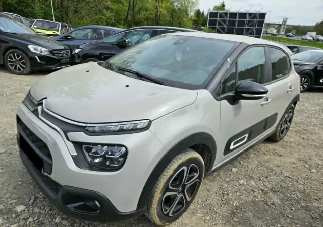 CITROËN C3 BlueHDi 100 S&S SHINE PACK
