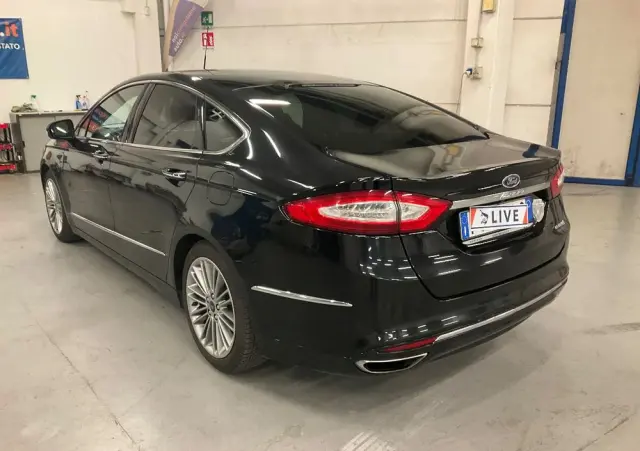 FORD Mondeo 2.0 TDCi STart-Stopp PowerShift-Aut Vignale