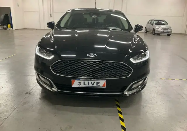 FORD Mondeo 2.0 TDCi STart-Stopp PowerShift-Aut Vignale