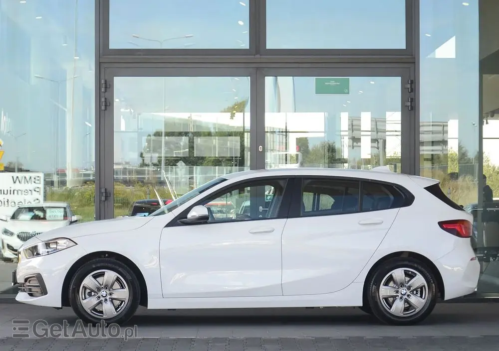 BMW Seria 1 118i Advantage
