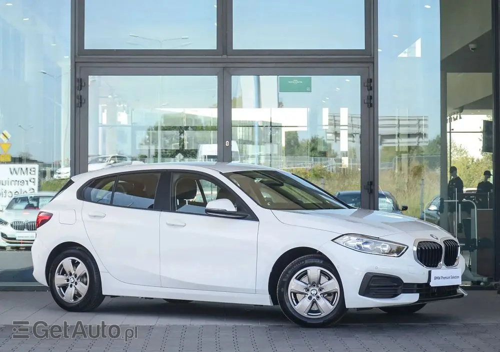 BMW Seria 1 118i Advantage