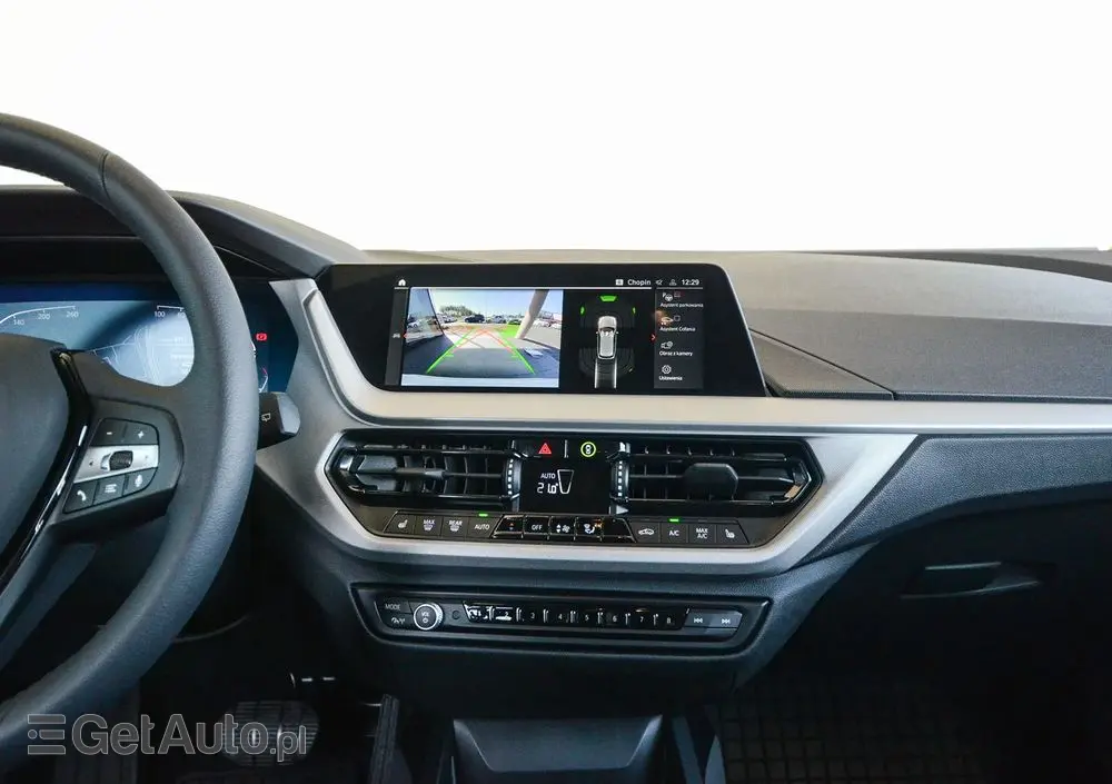 BMW Seria 1 118i Advantage