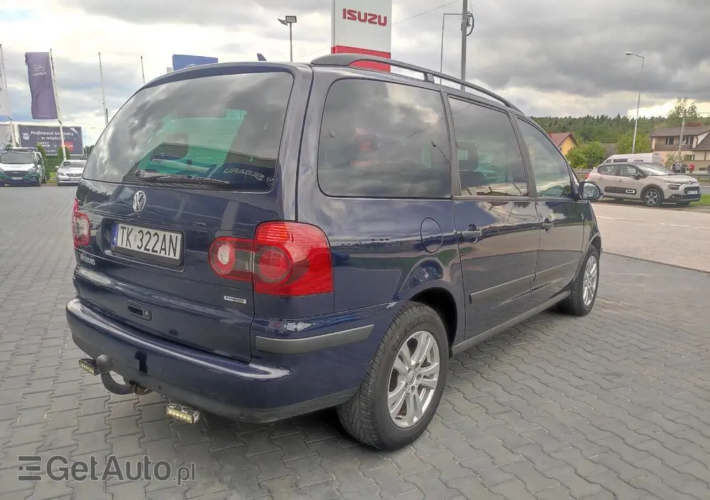 VOLKSWAGEN Sharan 