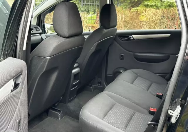 MERCEDES-BENZ Klasa B 180 CDI