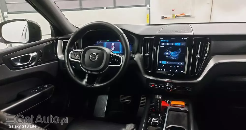 VOLVO XC 60 B4 D Geartronic RDesign