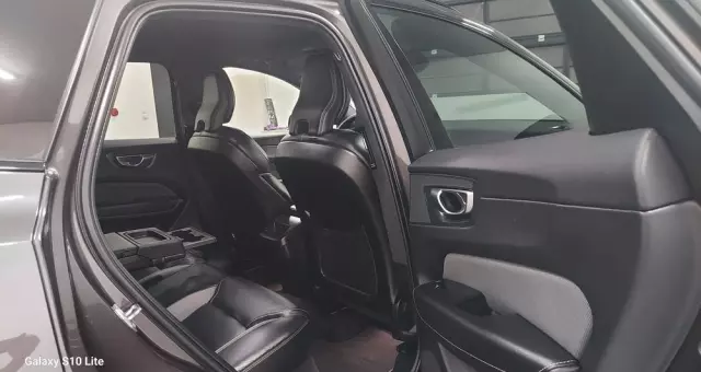 VOLVO XC 60 B4 D Geartronic RDesign